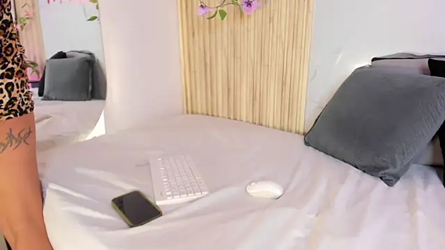 AdammClark1 online show from September 20, 9:59 pm