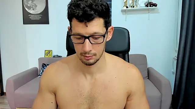 BrutusK08 online show from November 11, 8:41 am