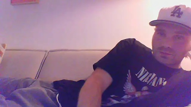 Big AleXx online show from January 29, 7:00 pm