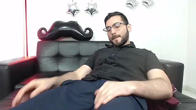 Snapshot of _Araboys_ chatting on September 13, 12:39 pm Araboys online show from September 13, 12:39 pm