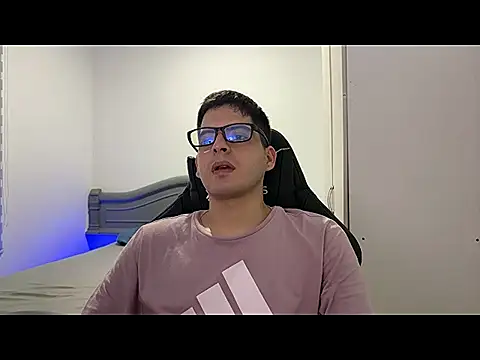 lordbeja online show from April 7, 1:38 am