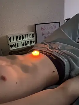 secret dream415 online show from April 21, 7:09 pm