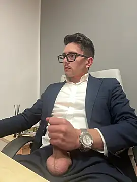 masterboss  online show from February 3, 1:05 pm