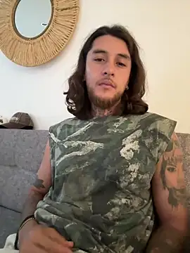 raymon616 online show from February 8, 7:40 pm