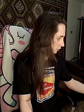 Snapshot of Nikki_Sandy chatting on January 17, 8:04 pm Nikki Sandy online show from January 17, 8:04 pm