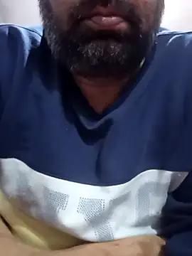 Snapshot of lund_lol chatting on February 9, 10:20 am lund lol online show from February 9, 10:20 am