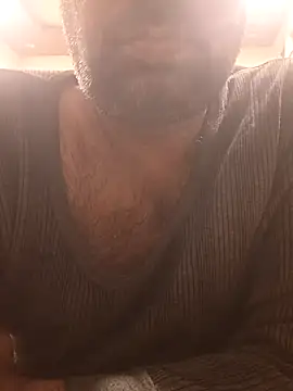 Snapshot of lund_lol chatting on March 4, 5:24 pm lund lol online show from March 4, 5:24 pm