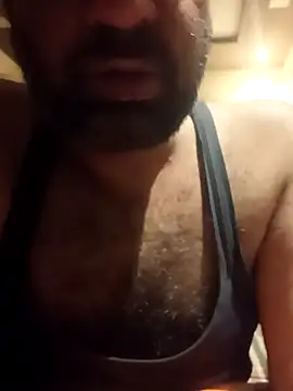 Snapshot of lund_lol chatting on March 13, 5:28 pm lund lol online show from March 13, 5:28 pm