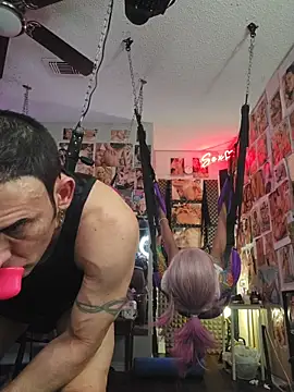 luvs2cumm69 online show from March 7, 5:16 am