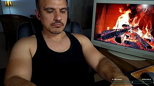 officeman7 online show from May 11, 4:04 pm