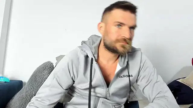 10in deluxe online show from April 23, 5:15 pm