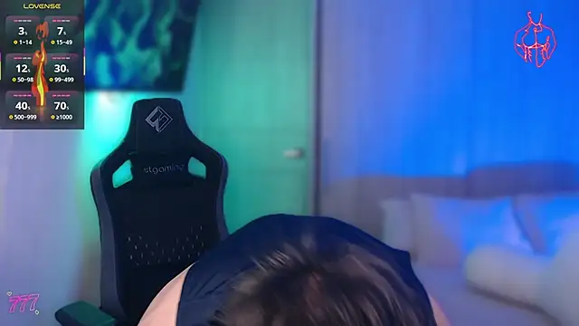 thomklein online show from April 22, 8:24 pm