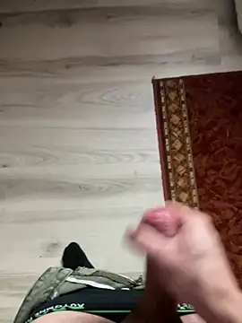 minyi online show from December 24, 8:22 am