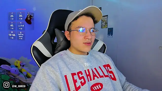 AustinSummerr online show from December 26, 12:59 pm
