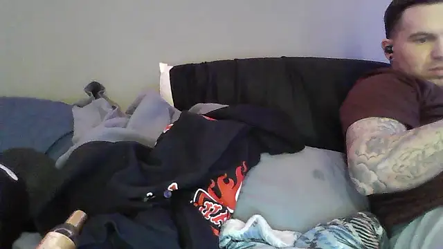 bigcocktat2dude603 online show from January 13, 9:30 pm