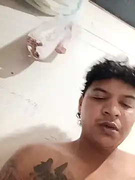 Snapshot of yoryisexi chatting on October 12, 11:10 pm yoryisexi online show from October 12, 11:10 pm