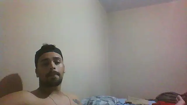 Snapshot of Xcumshot33 chatting on September 23, 3:17 am Xcumshot33 online show from September 23, 3:17 am