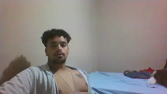 Snapshot of Xcumshot33 chatting on October 1, 4:05 am Xcumshot33 online show from October 1, 4:05 am