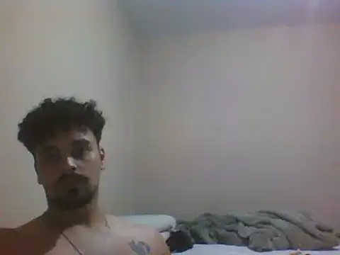 Snapshot of Xcumshot33 chatting on December 12, 11:36 pm Xcumshot33 online show from December 12, 11:36 pm