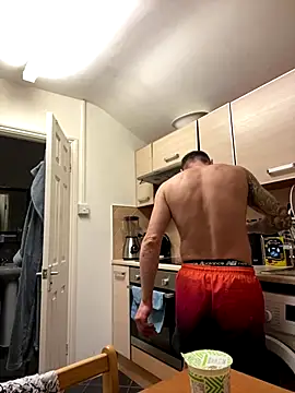 Yourhotboy 42 online show from January 5, 8:01 pm