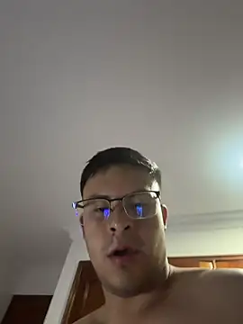 Nicolds14 online show from February 16, 1:36 am