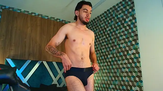 Snapshot of Michael_magno chatting on October 29, 2:20 pm Michael magno online show from October 29, 2:20 pm