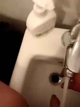 Mattias38 online show from April 25, 7:33 pm