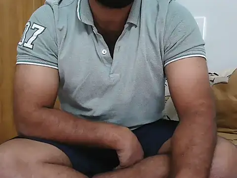 Snapshot of Tamil_Boy28 chatting on December 27, 1:50 pm Tamil Boy28 online show from December 27, 1:50 pm