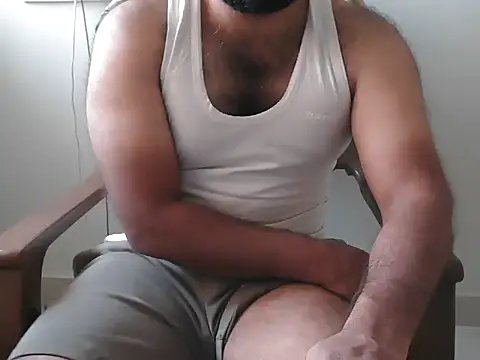 Snapshot of Tamil_Boy28 chatting on March 4, 9:40 am Tamil Boy28 online show from March 4, 9:40 am