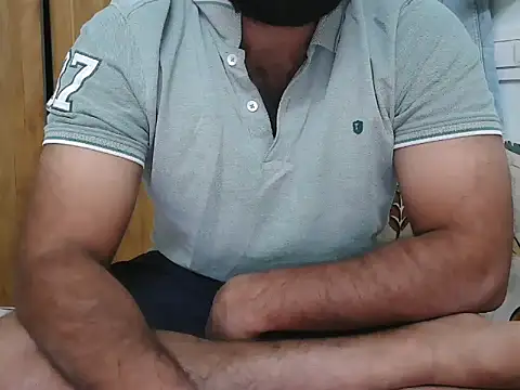 Snapshot of Tamil_Boy28 chatting on January 15, 4:43 pm Tamil Boy28 online show from January 15, 4:43 pm