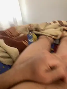 emreaktif30 online show from February 18, 11:11 am