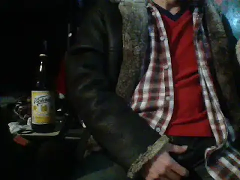Snapshot of mrdemoncrowly chatting on January 4, 8:17 am mrdemoncrowly online show from January 4, 8:17 am
