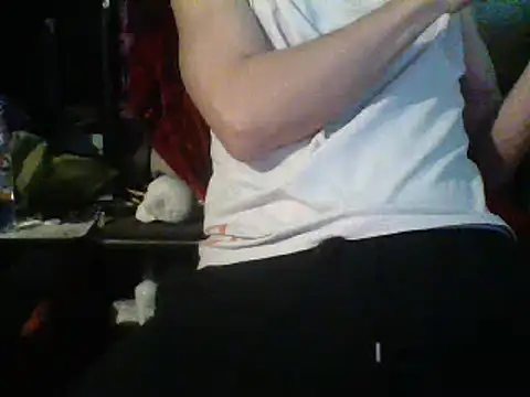 Snapshot of mrdemoncrowly chatting on March 4, 4:49 am mrdemoncrowly online show from March 4, 4:49 am