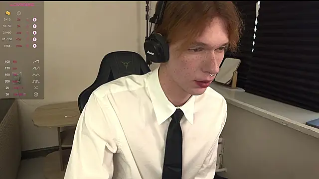 carthylovvve online show from March 9, 3:17 pm