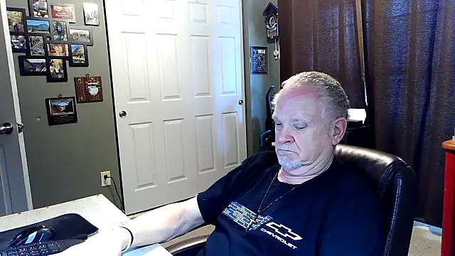 nobledad online show from March 3, 7:32 pm