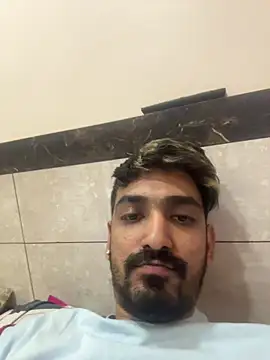 hornyguy271192 online show from January 17, 2:47 am