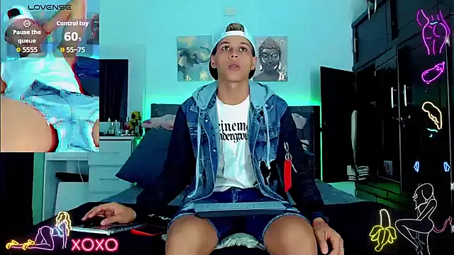 Snapshot of Liamscott_ chatting on September 27, 9:34 pm Liamscott online show from September 27, 9:34 pm
