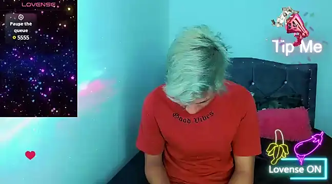 Snapshot of Liamscott_ chatting on January 27, 2:20 am Liamscott online show from January 27, 2:20 am