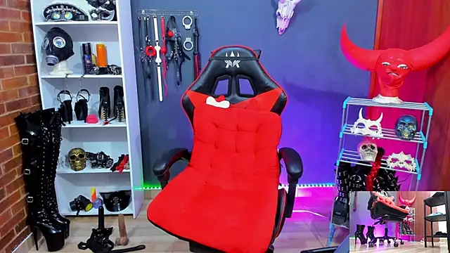 daven56 online show from March 3, 2:24 pm