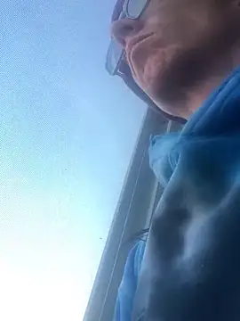 BlockedTraitor online show from March 21, 9:41 pm