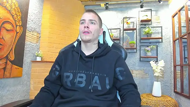 JordanThompson  online show from October 22, 11:25 am