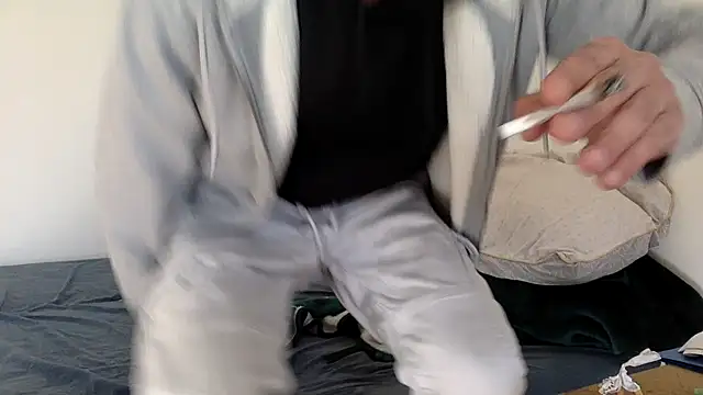 molozeb online show from October 18, 10:53 am