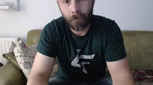 Snapshot of Piter9023 chatting on December 19, 2:13 pm Piter9023 online show from December 19, 2:13 pm