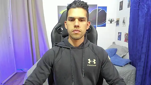 Snapshot of JacobKirito chatting on February 1, 2:37 am JacobKirito online show from February 1, 2:37 am