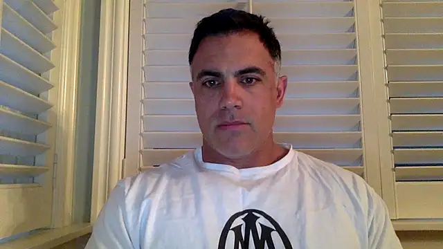 Snapshot of Bad_daddy21 chatting on October 9, 1:38 pm Bad daddy21 online show from October 9, 1:38 pm