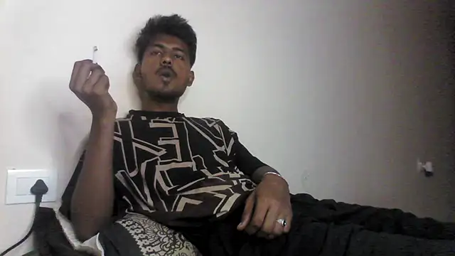 Snapshot of just_fucks chatting on October 13, 8:59 pm just fucks online show from October 13, 8:59 pm