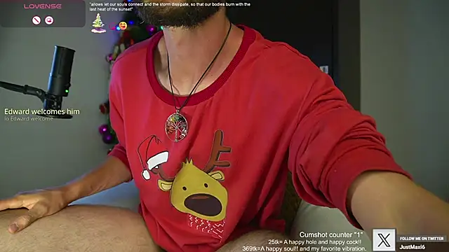 Snapshot of just_maxii chatting on December 8, 10:36 pm just maxii online show from December 8, 10:36 pm