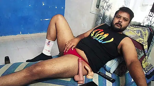 Snapshot of dirtybearr chatting on January 30, 5:19 am dirtybearr online show from January 30, 5:19 am