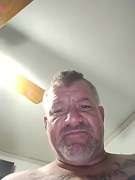 bigdoog8 online show from May 15, 6:32 am
