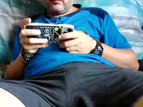Snapshot of daky_86 chatting on September 16, 3:13 pm daky 86 online show from September 16, 3:13 pm